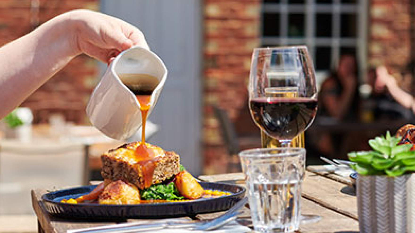 Bisto launches its love British Food Fortnight guide to inspire chefs and spotlight UK suppliers