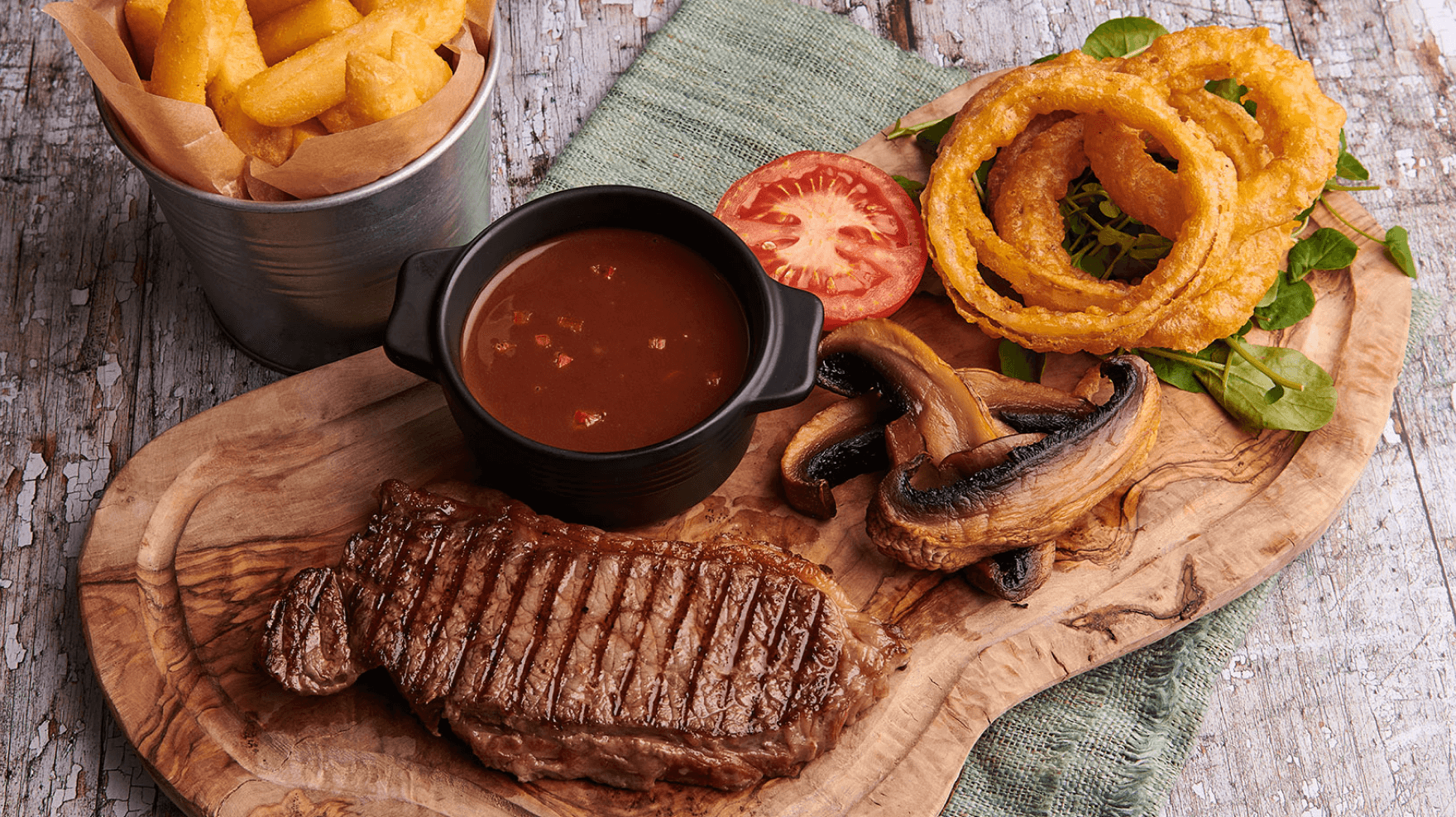 Steak with Chilli and Dark Chocolate Sauce