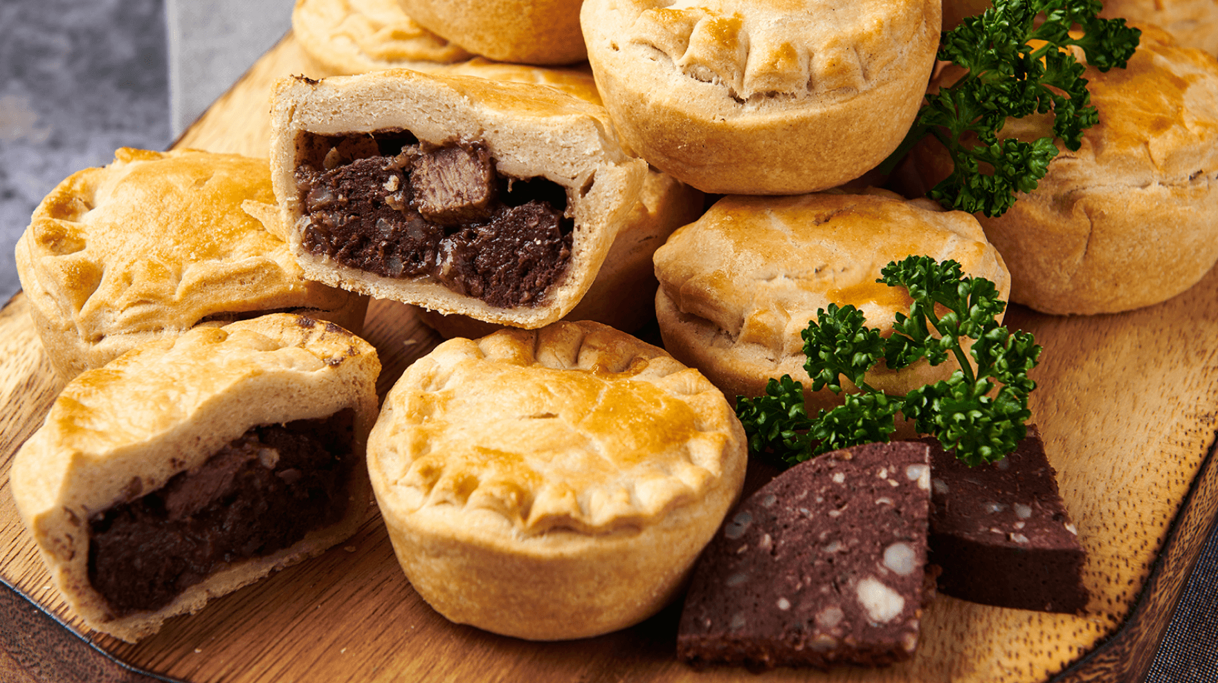 Venison black pudding pies