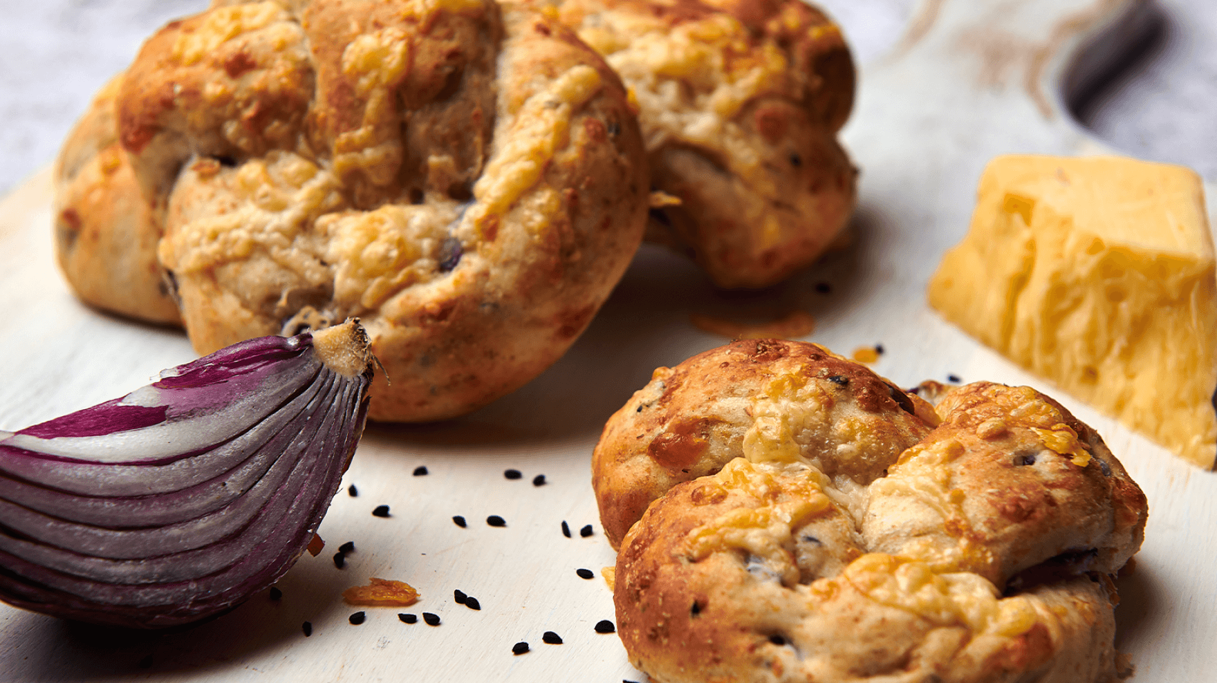 100 Calories Cheese Onion Bread Knot