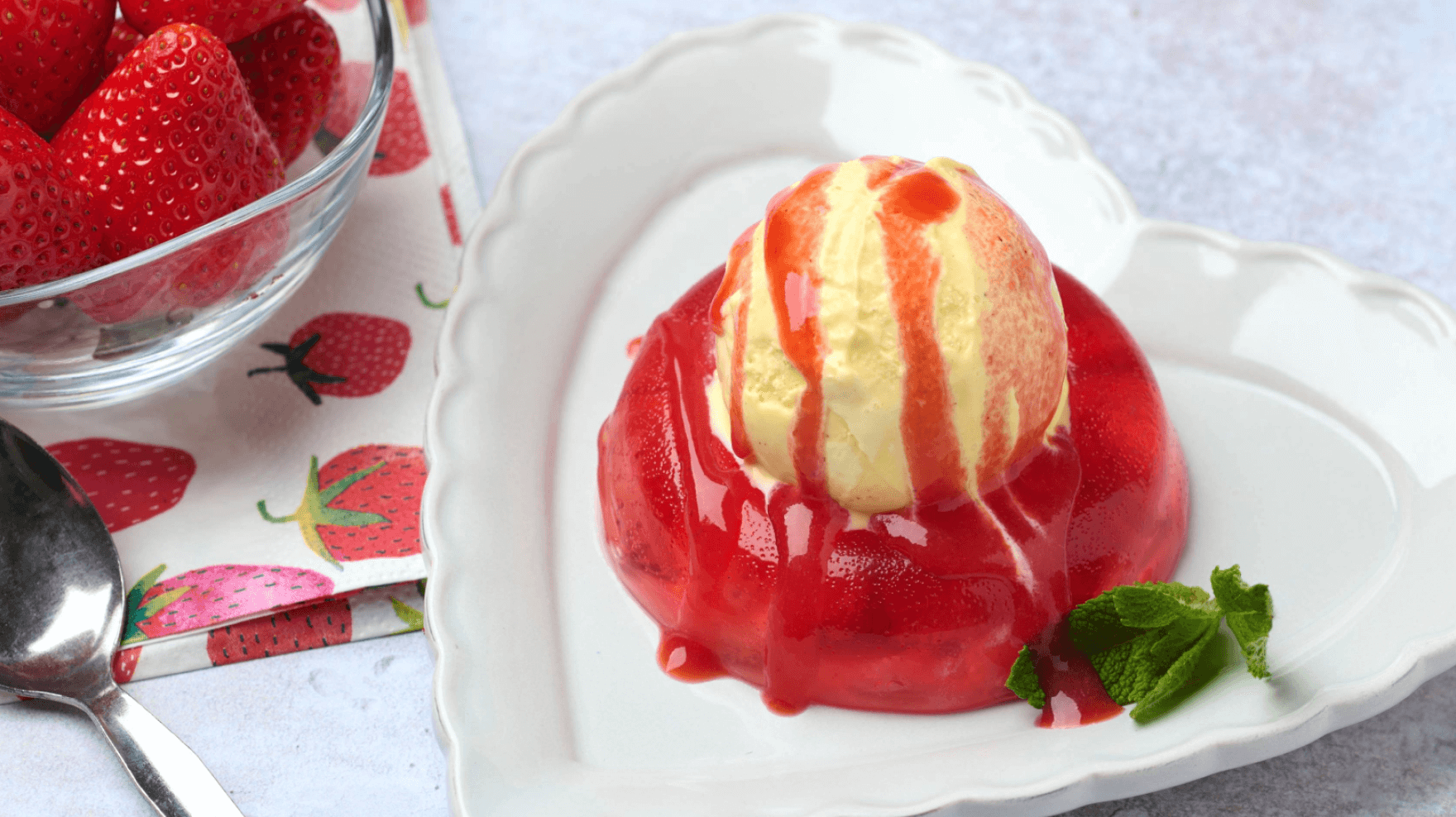 Strawberry Vanilla Jelly Ice Cream