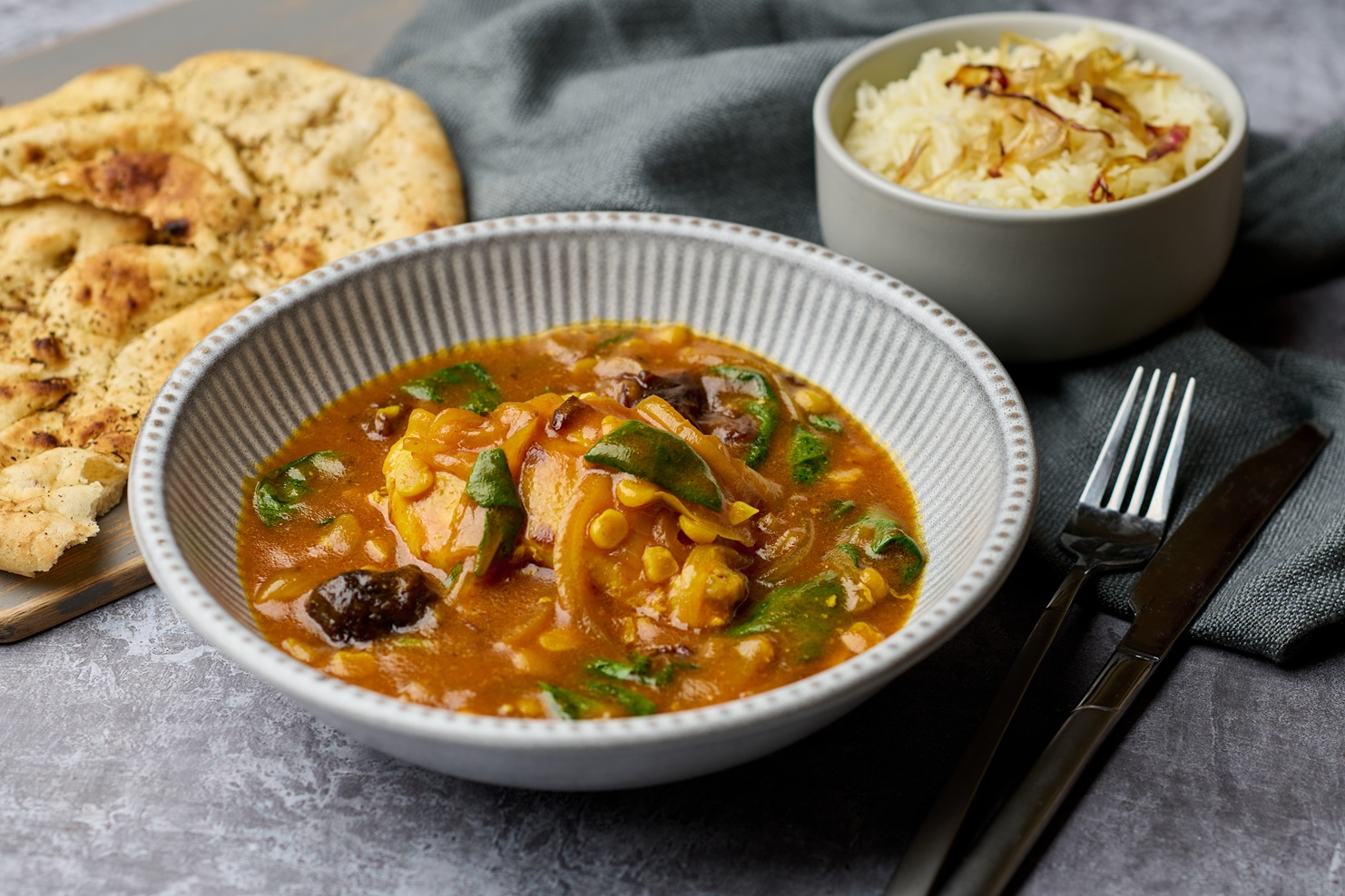 Bisto spiced chicken with prunes